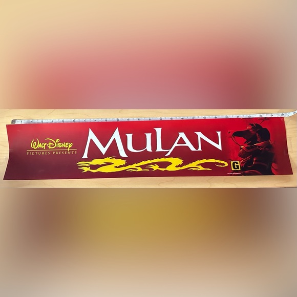 Disney's Mulan Animated Movie 5x25 Movie Theater Mylar - Picture 2 of 3